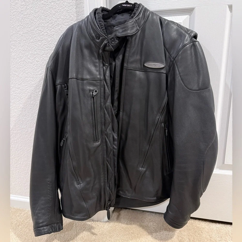 Harley Davidson FXRG Leather Jacket - Picture 1 of 6
